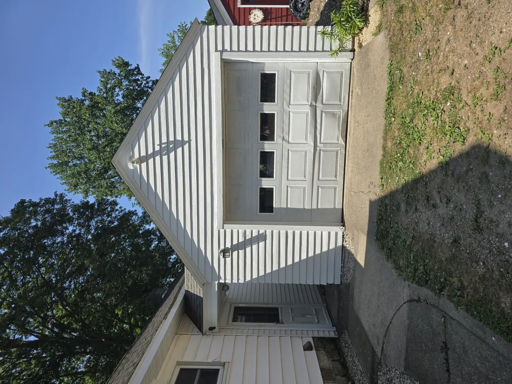 642 Maple Street Colon Village, MI 49040