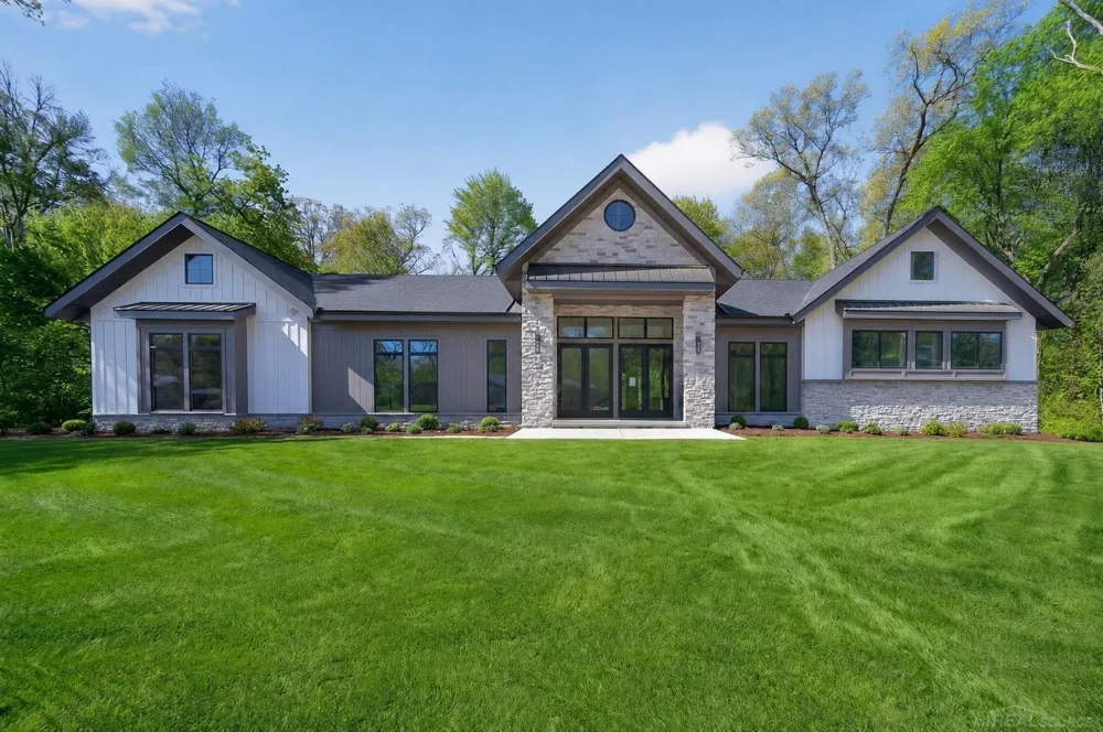 71234 Rolling Ridge Court Milton Township, MI 49120