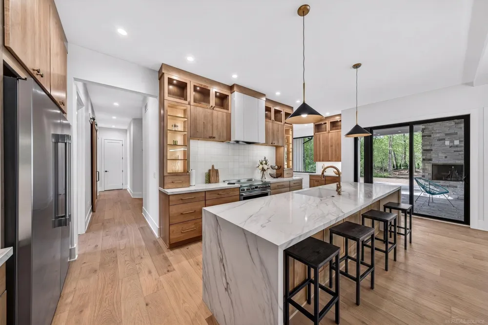 71234 Rolling Ridge Court Milton Township, MI 49120
