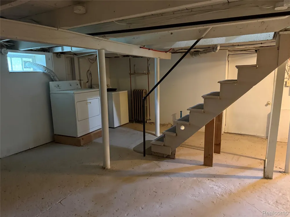 301 S Main Street Tuscola Township, MI 48768