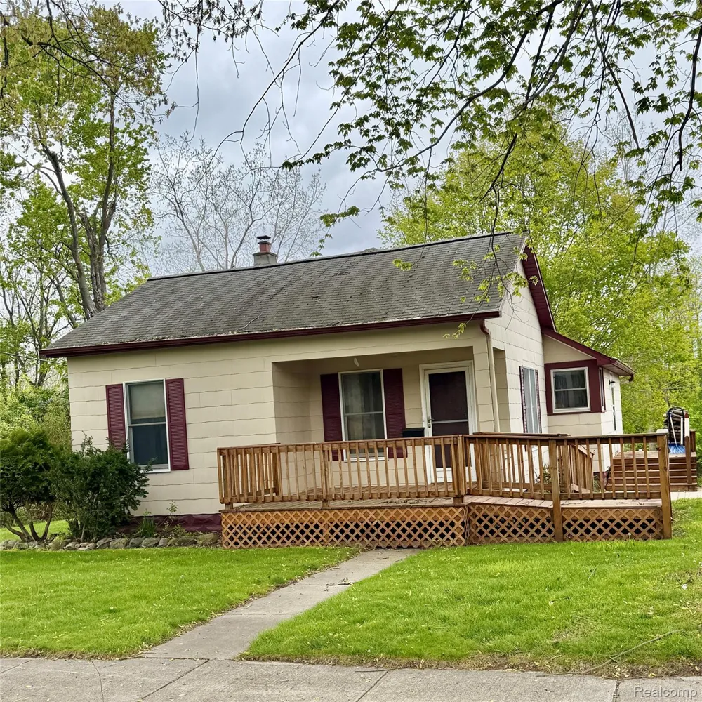 301 S Main Street Tuscola Township, MI 48768