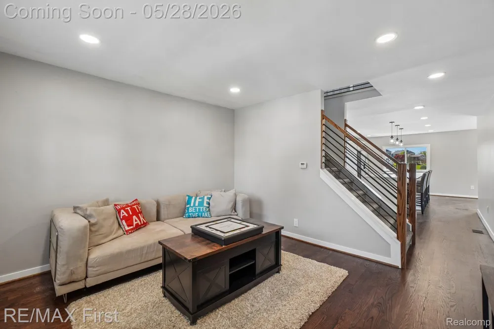 9403 Buckingham Street White Lake Charter Township, MI 48386