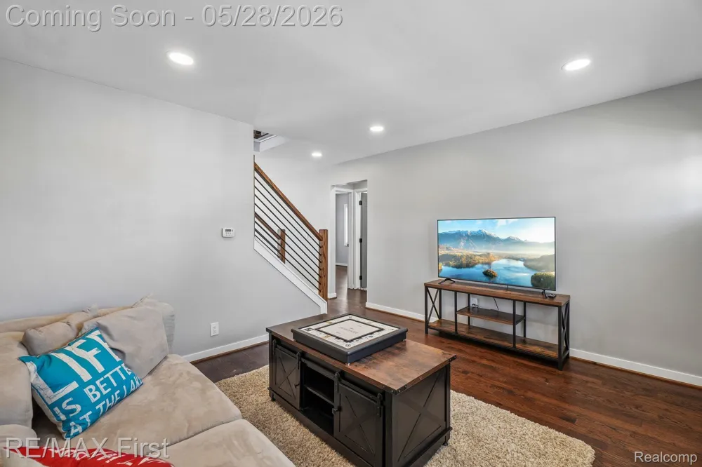 9403 Buckingham Street White Lake Charter Township, MI 48386