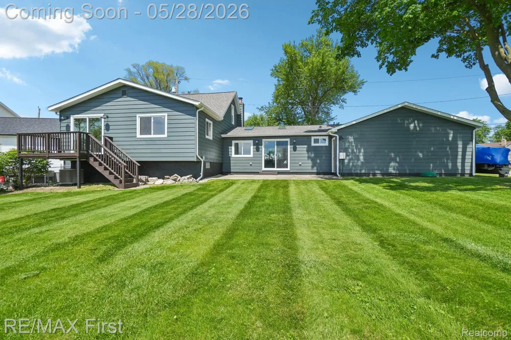 9403 Buckingham Street White Lake Charter Township, MI 48386
