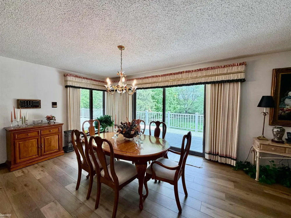 7432 River Road Flushing Charter Township, MI 48433