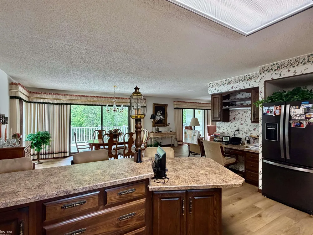 7432 River Road Flushing Charter Township, MI 48433