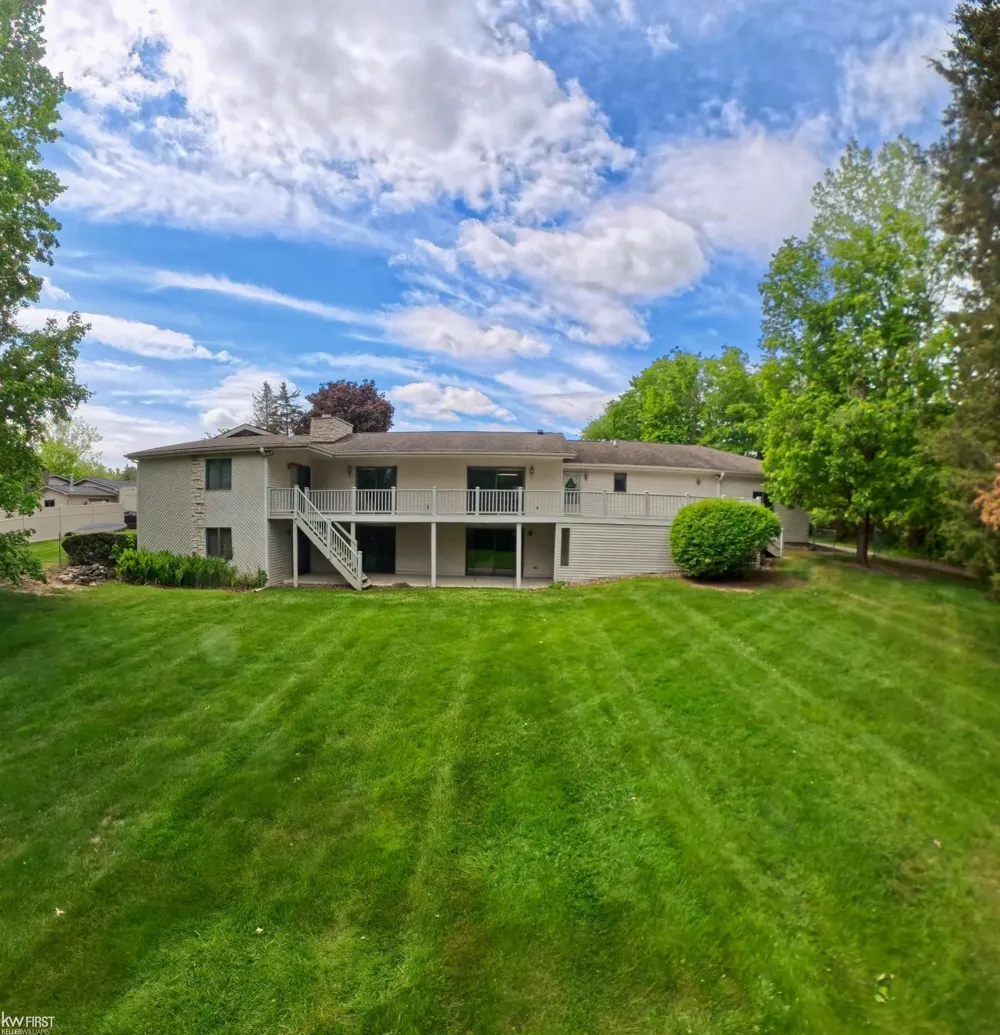 7432 River Road Flushing Charter Township, MI 48433