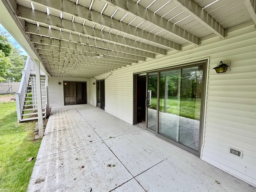 7432 River Road Flushing Charter Township, MI 48433