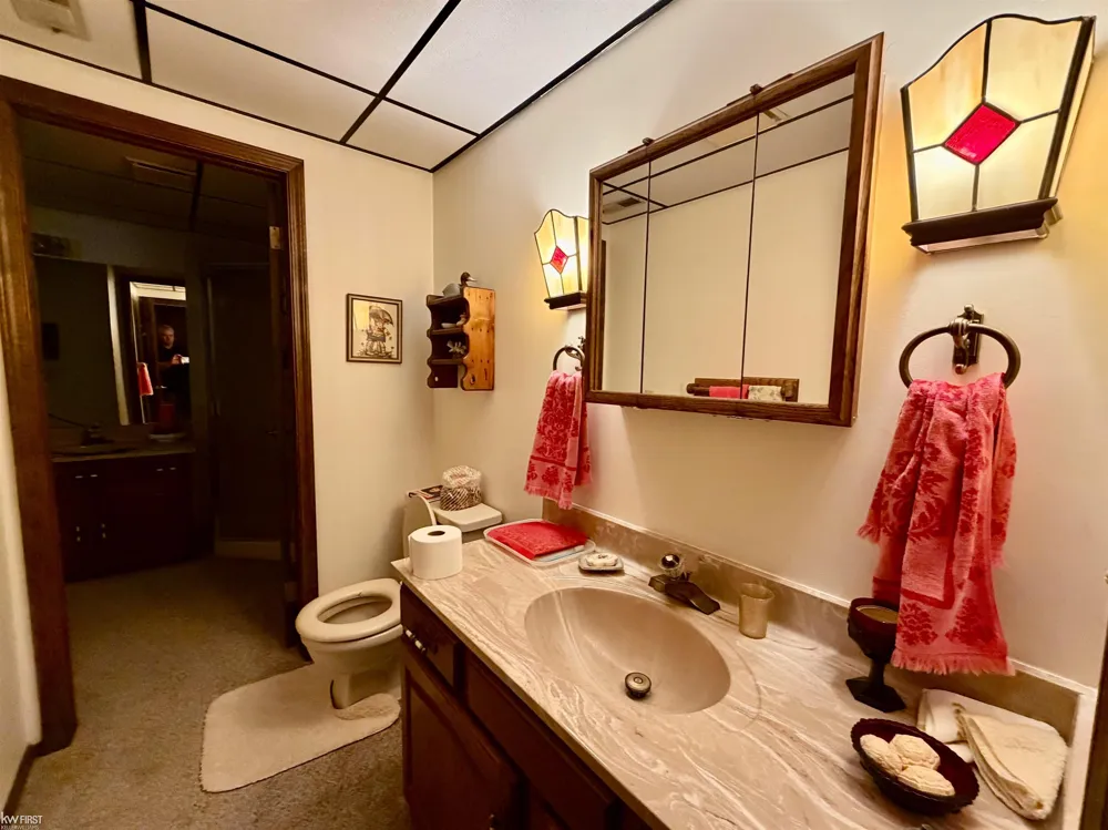 7432 River Road Flushing Charter Township, MI 48433
