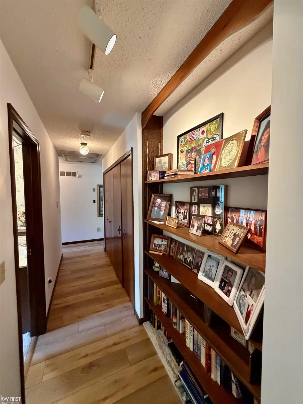 7432 River Road Flushing Charter Township, MI 48433