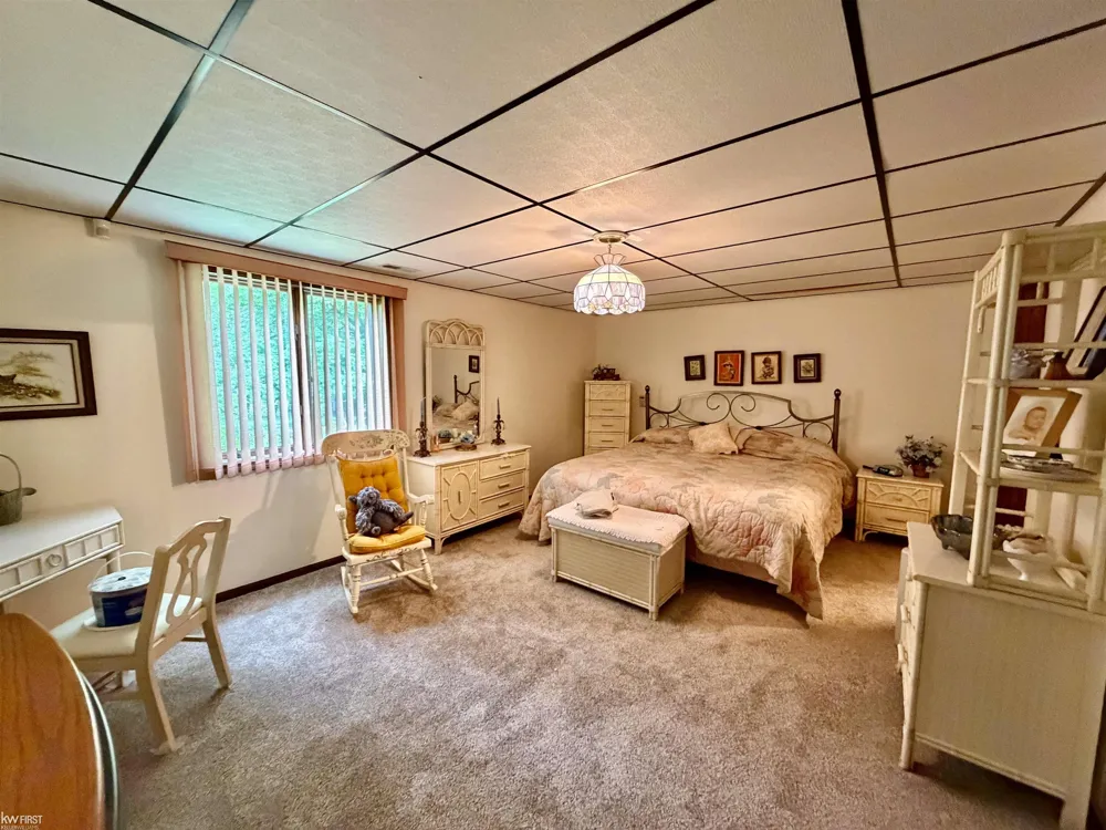 7432 River Road Flushing Charter Township, MI 48433
