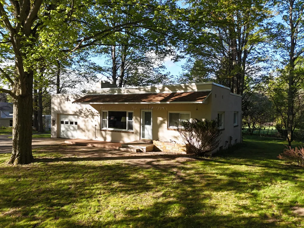 16263 Cadillac Highway Springdale Township, MI 49683