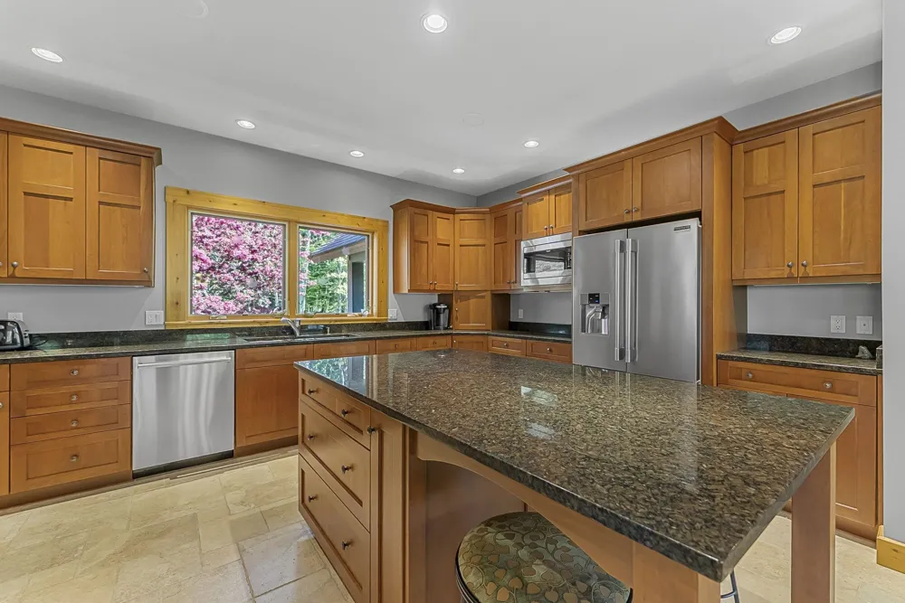 9697 Herkelrath Road Onekama Township, MI 49675
