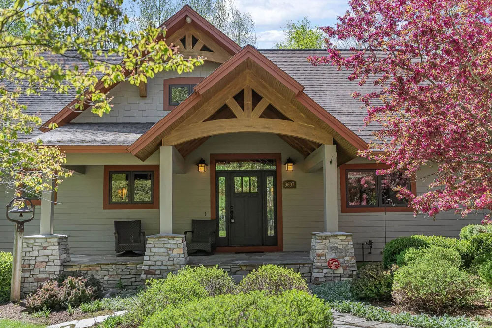 9697 Herkelrath Road Onekama Township, MI 49675