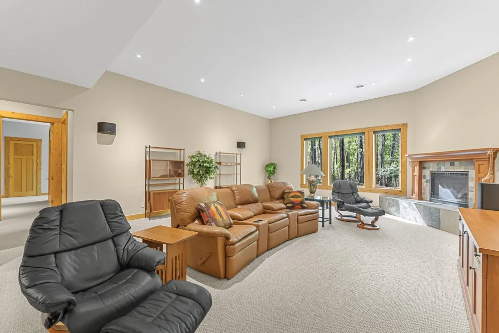 9697 Herkelrath Road Onekama Township, MI 49675