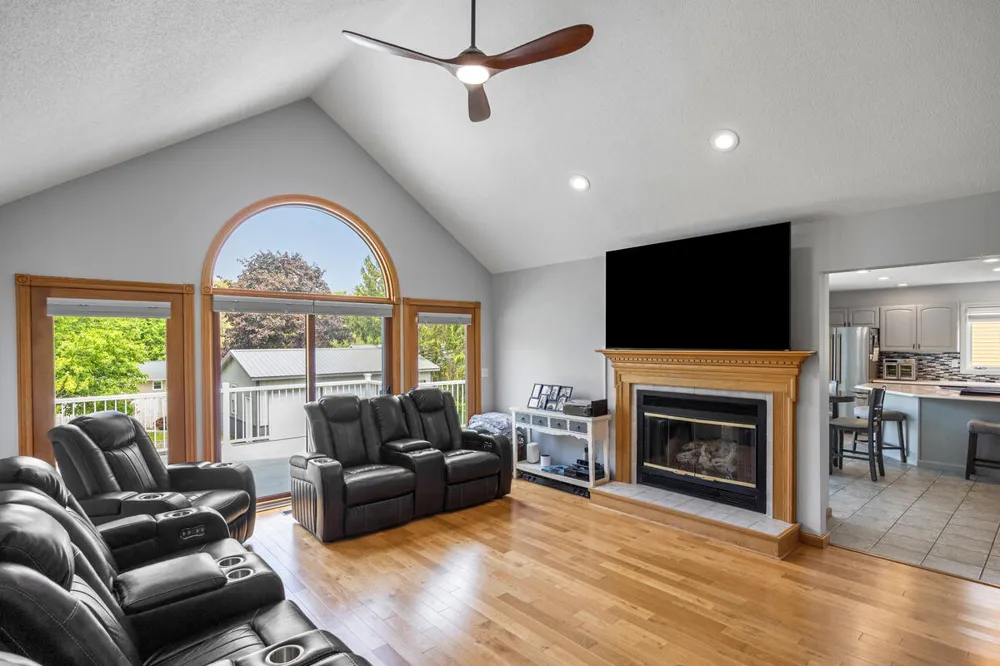 607 Apache Drive Fremont City, MI 49412