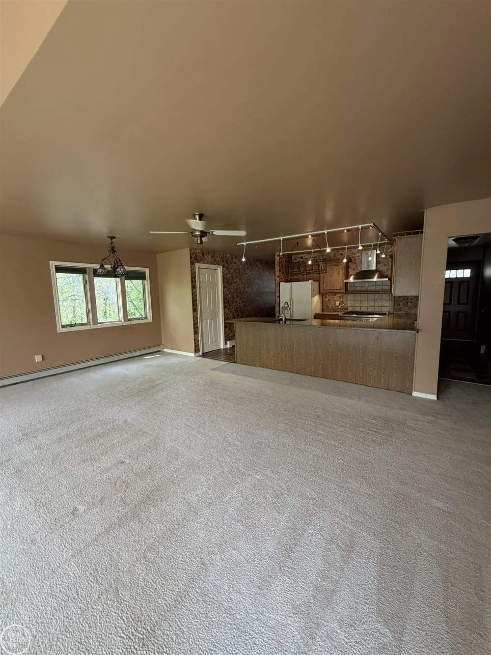 4063 River Road Fort Gratiot Charter Township, MI 48059