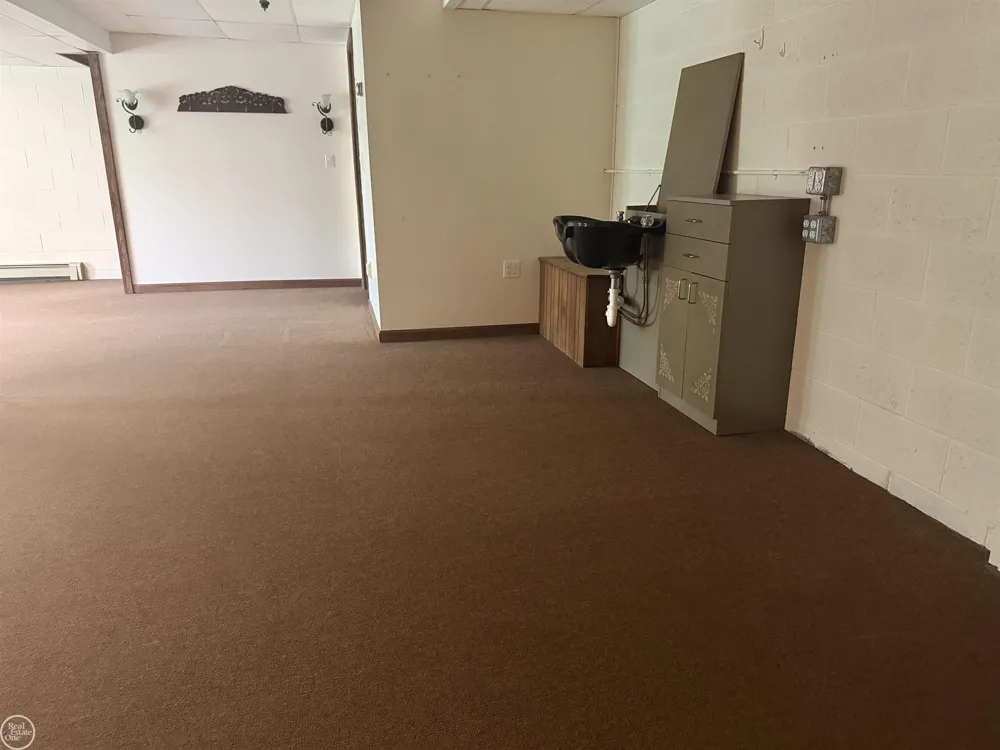 4063 River Road Fort Gratiot Charter Township, MI 48059