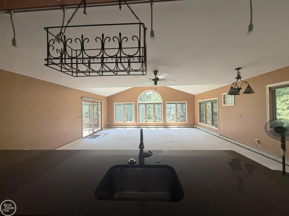 4063 River Road Fort Gratiot Charter Township, MI 48059