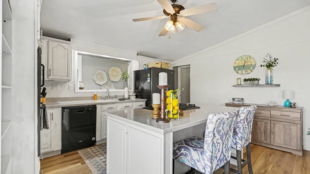 4440 Loon Lake Road Plainfield Township, MI 48739