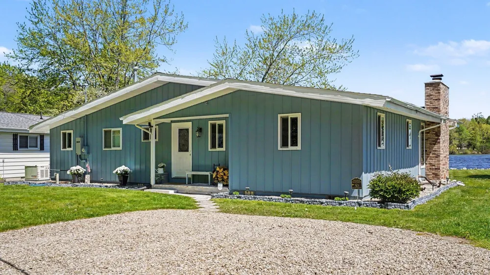 4440 Loon Lake Road Plainfield Township, MI 48739