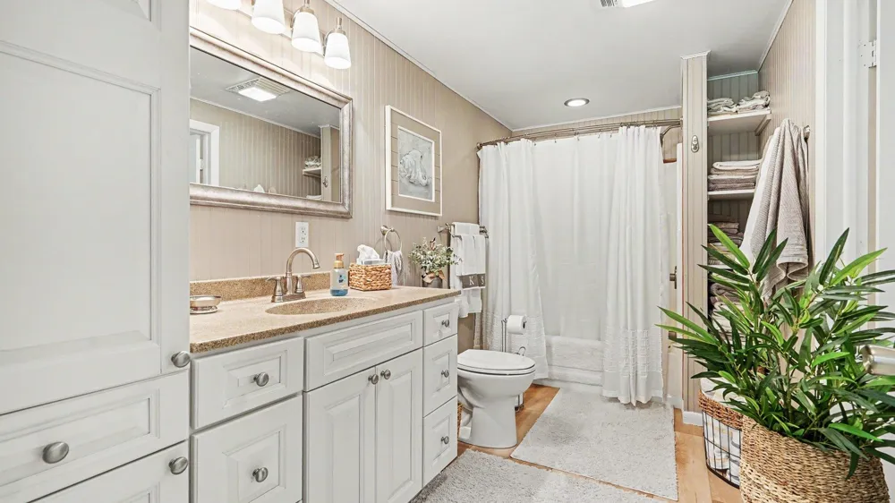 4440 Loon Lake Road Plainfield Township, MI 48739