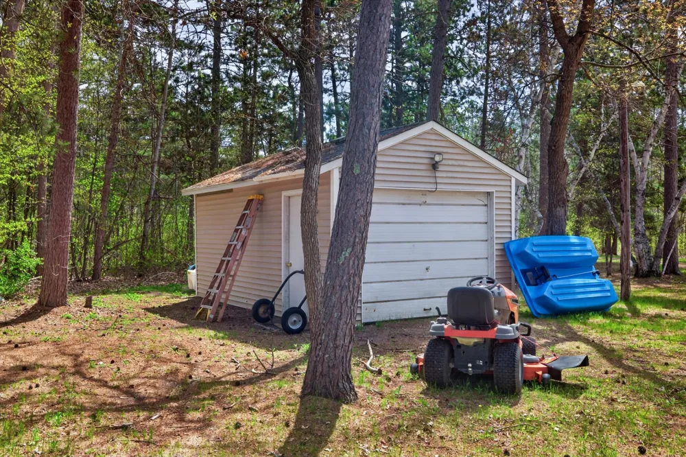 12905 Buckhorn Trail Menahga, MN 56464