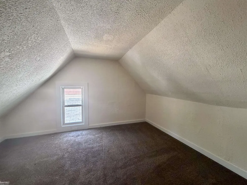 1217 Rawlins Street Port Huron City, MI 48060