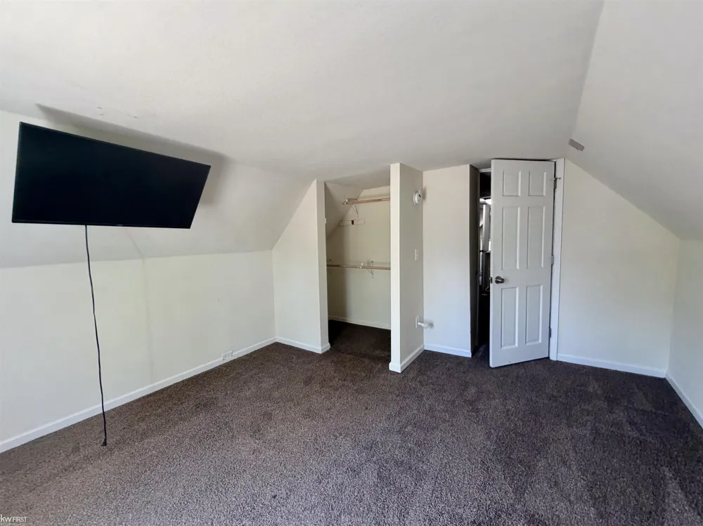 1217 Rawlins Street Port Huron City, MI 48060