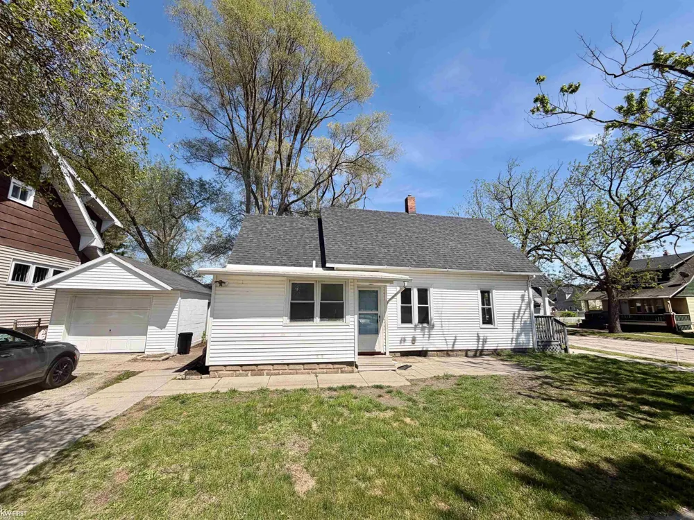 1217 Rawlins Street Port Huron City, MI 48060