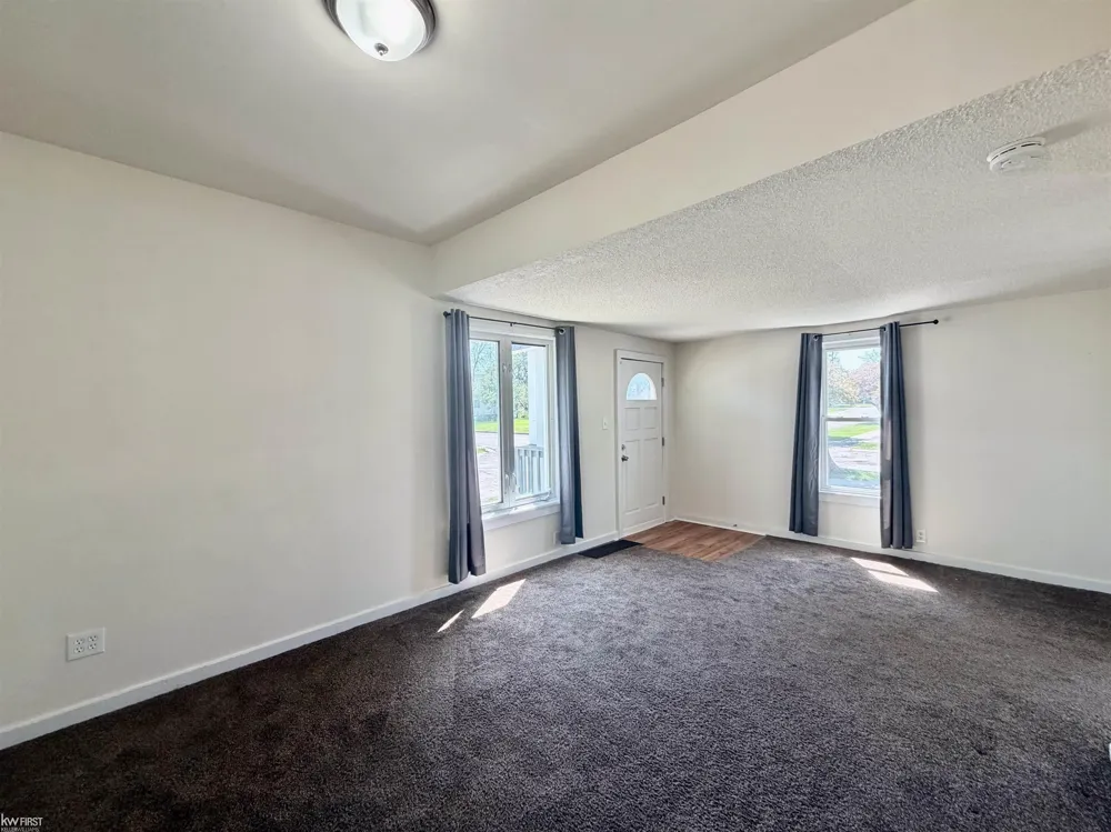 1217 Rawlins Street Port Huron City, MI 48060