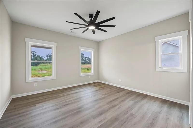 693 Racetrack Road Toccoa, GA 30577
