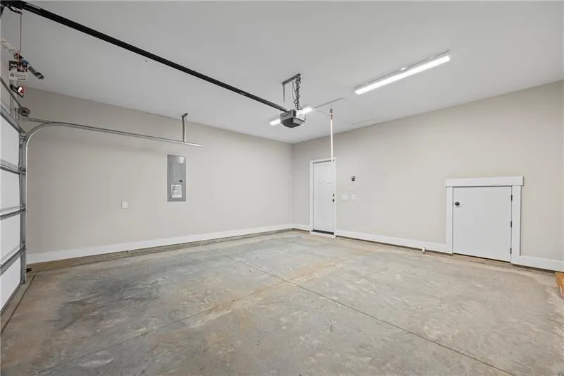 693 Racetrack Road Toccoa, GA 30577