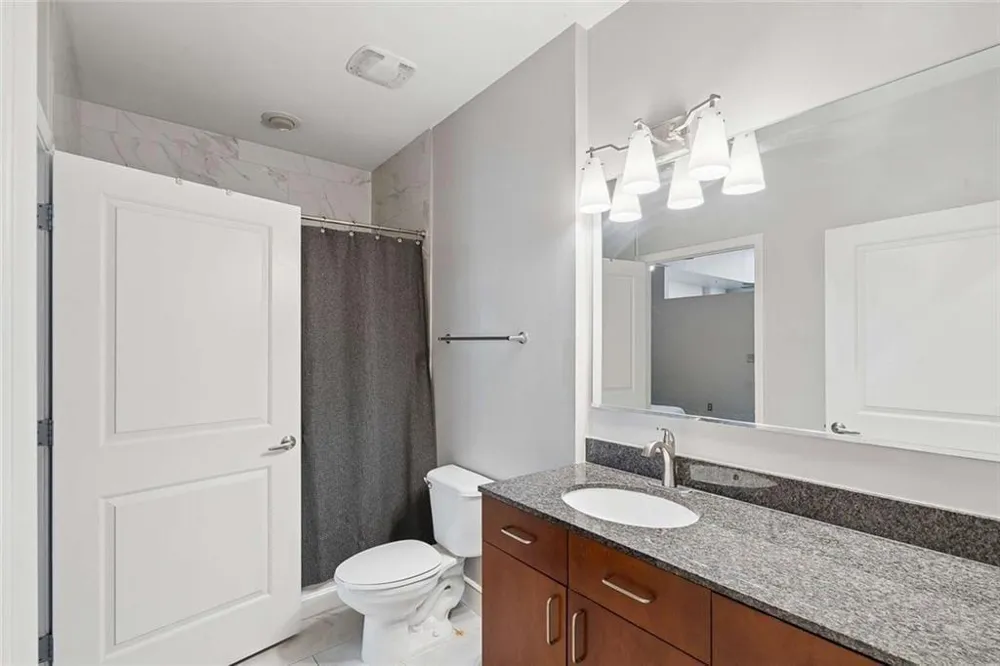 44 Peachtree Place NW #2027 Atlanta, GA 30309