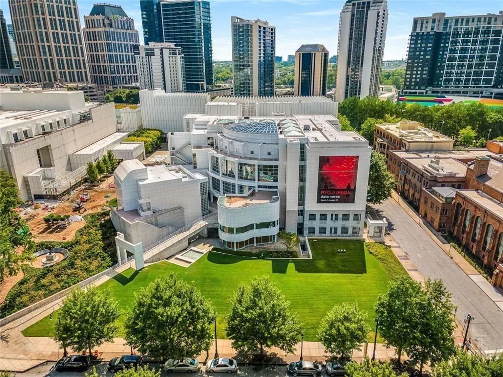 44 Peachtree Place NW #2027 Atlanta, GA 30309