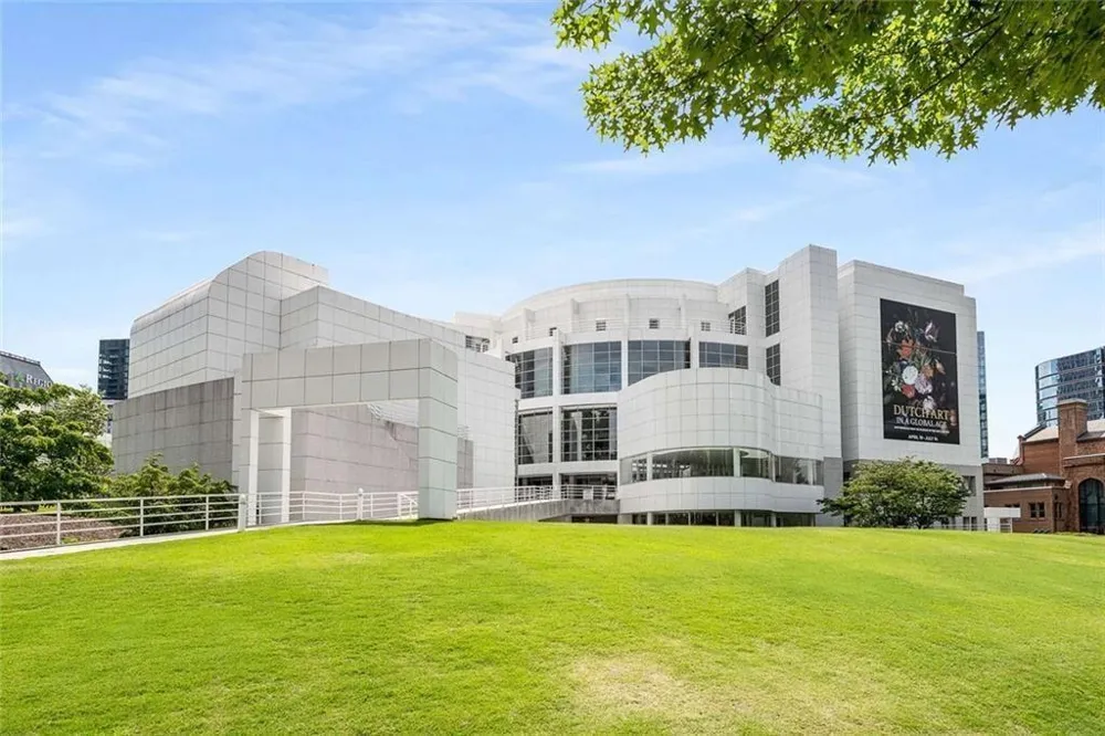 44 Peachtree Place NW #2027 Atlanta, GA 30309
