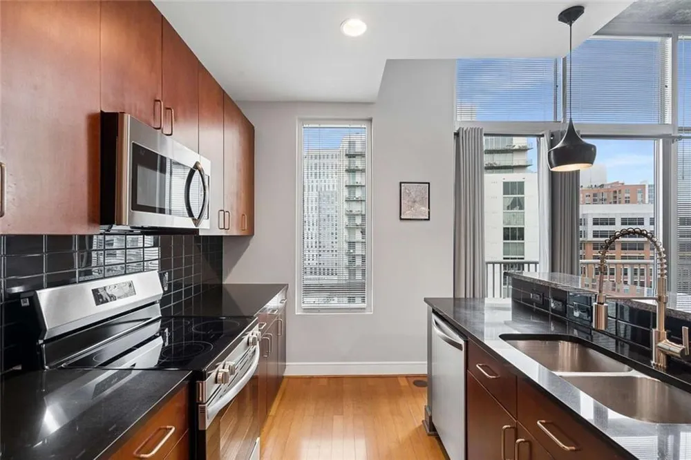44 Peachtree Place NW #2027 Atlanta, GA 30309