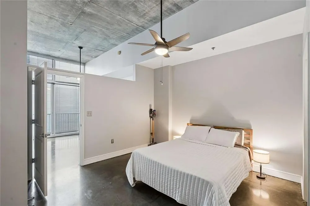 44 Peachtree Place NW #2027 Atlanta, GA 30309