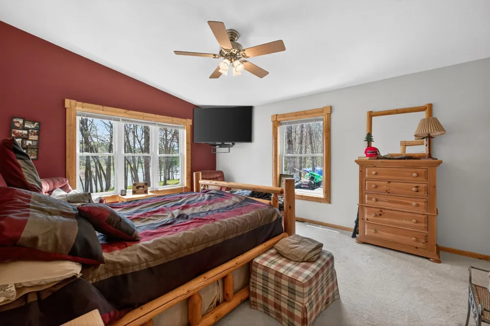 13260 Bluebird Drive Menahga, MN 56464