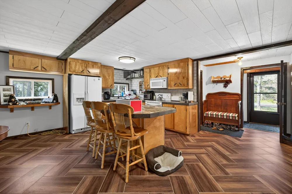 13260 Bluebird Drive Menahga, MN 56464