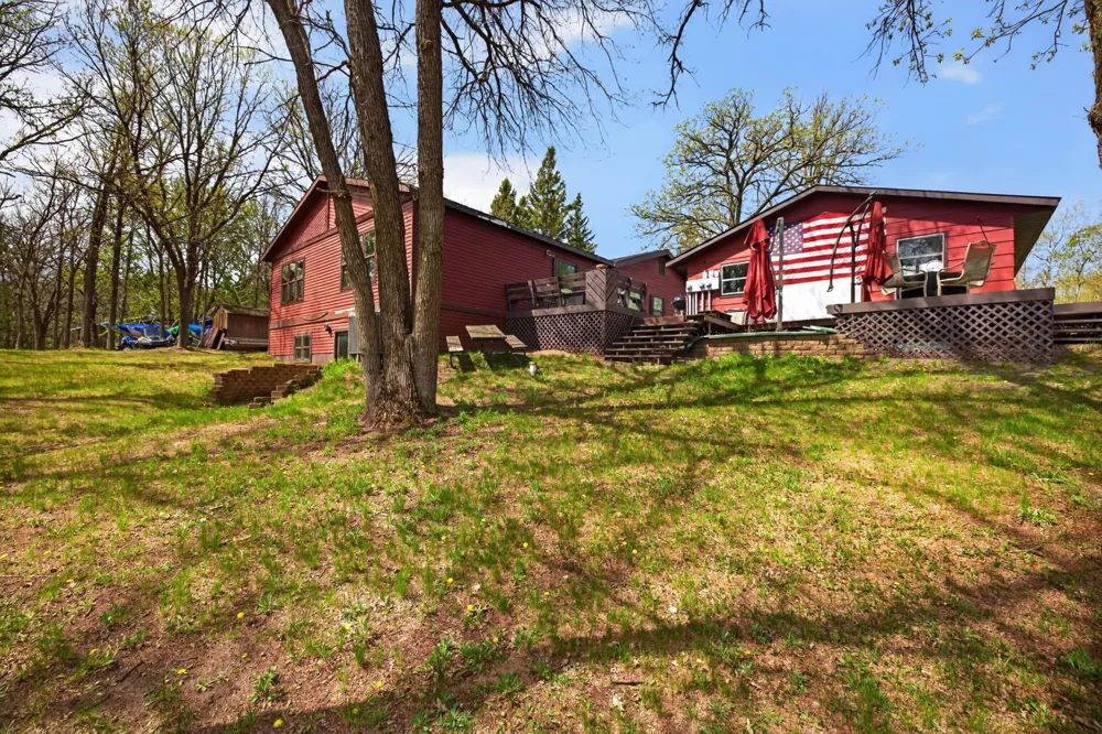 13260 Bluebird Drive Menahga, MN 56464