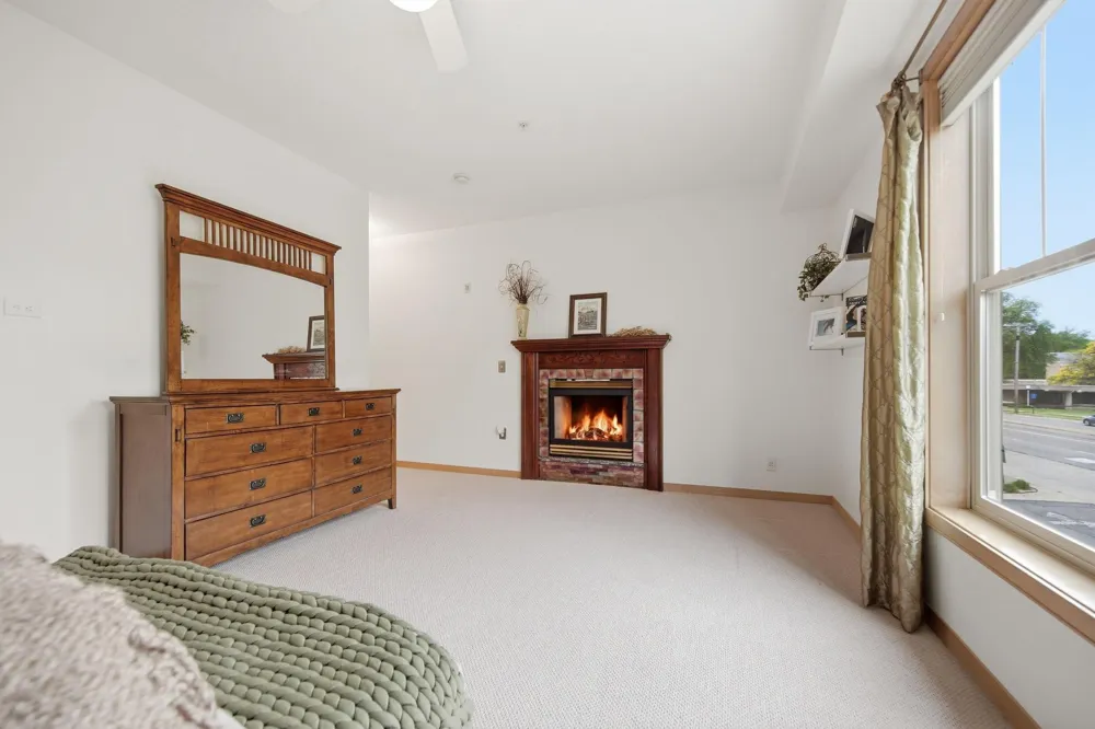 2201 Village Lane #A204 Bloomington, MN 55431