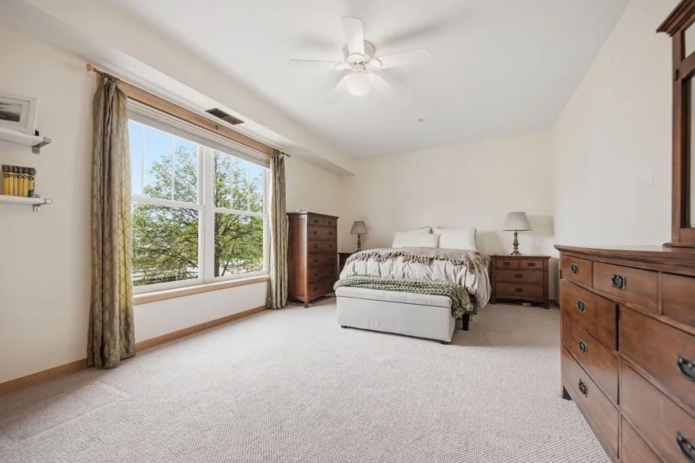 2201 Village Lane #A204 Bloomington, MN 55431