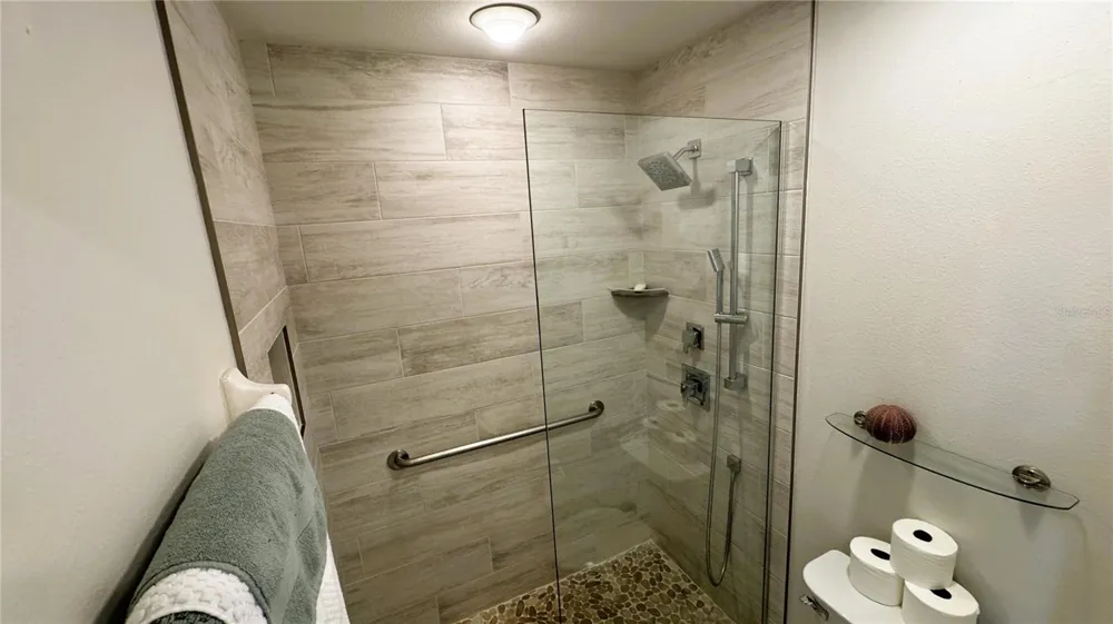 8735 OLDE HICKORY AVENUE #8306 Sarasota, FL 34238