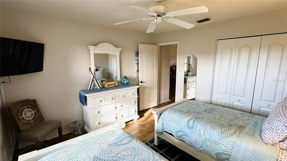 8735 OLDE HICKORY AVENUE #8306 Sarasota, FL 34238