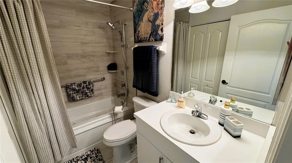 8735 OLDE HICKORY AVENUE #8306 Sarasota, FL 34238