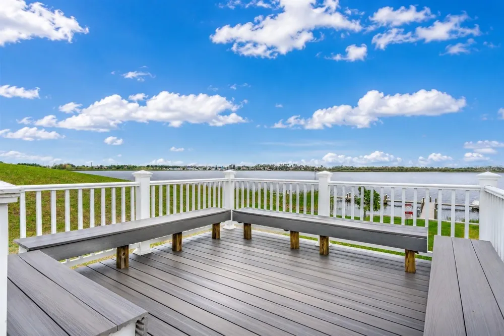 245 WINTER RIDGE BOULEVARD Winter Haven, FL 33881
