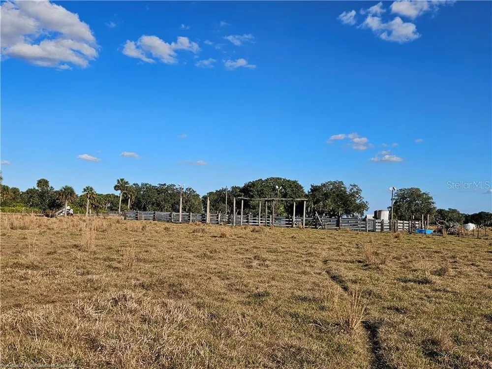 320 GRIGSBY ROAD Venus, FL 33960