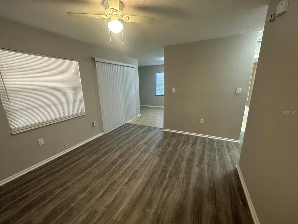 1615 NEW YORK AVENUE Lakeland, FL 33805