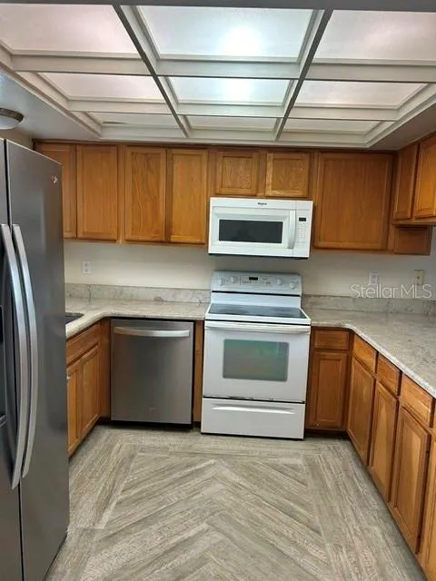 1404 SANDALWOOD DRIVE Dunedin, FL 34698